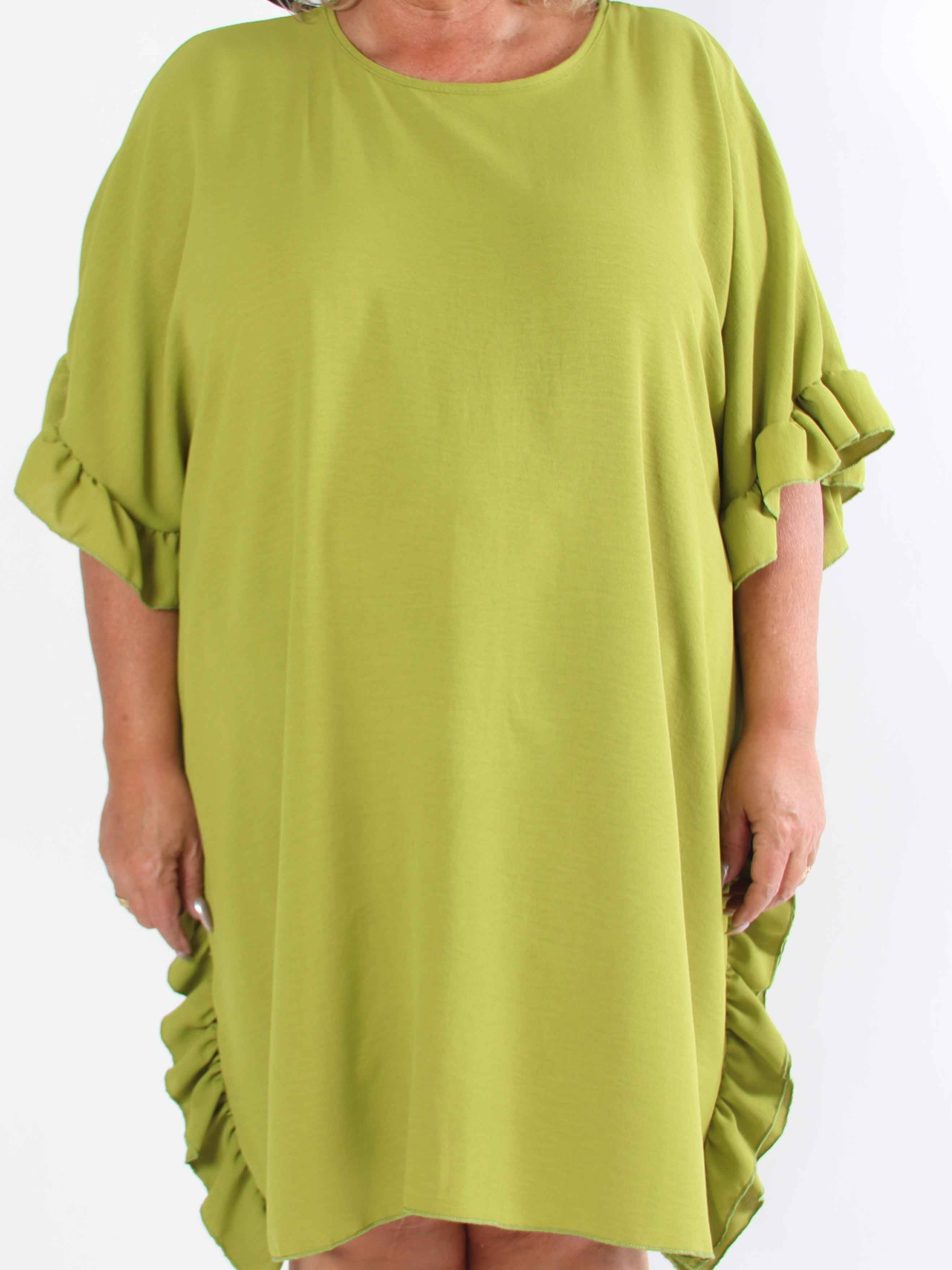 Cille - Plus size-tunika med volanger i sidorna